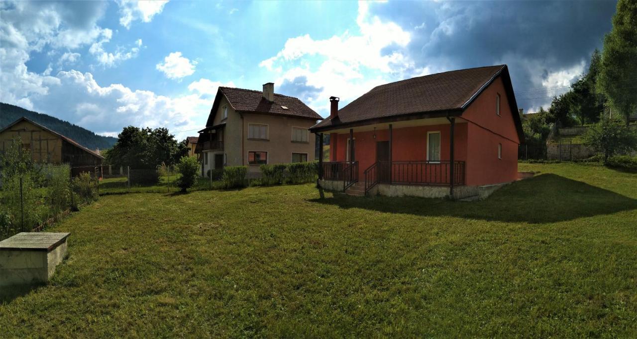 Villa Irina - ゴヴェダルツィ エクステリア 写真